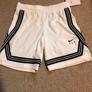 Boys White Nike Fly Shorts-NWT!!